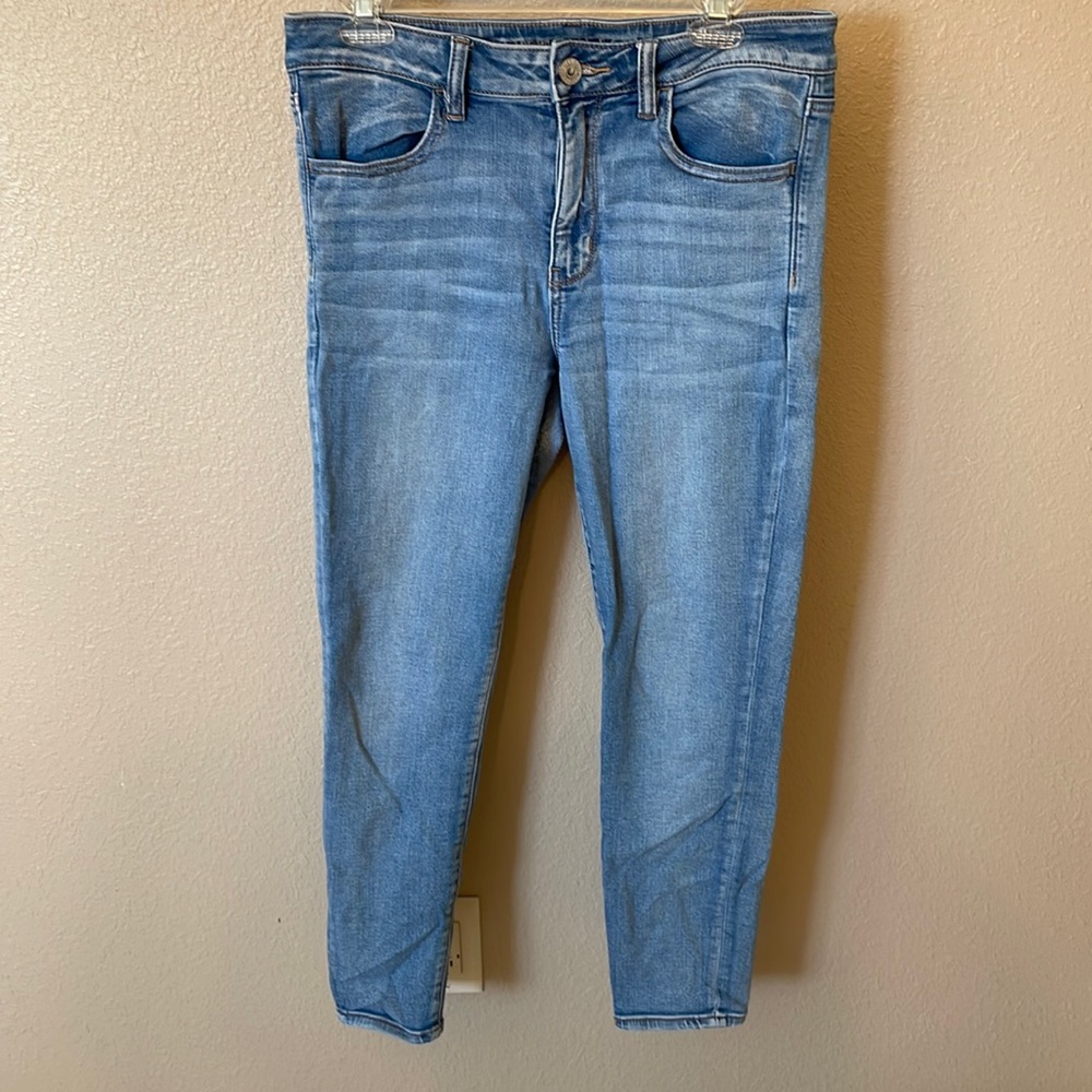 American Eagle Jeans. Hi-Rise Jegging. Next Level Stretch. Size 12.